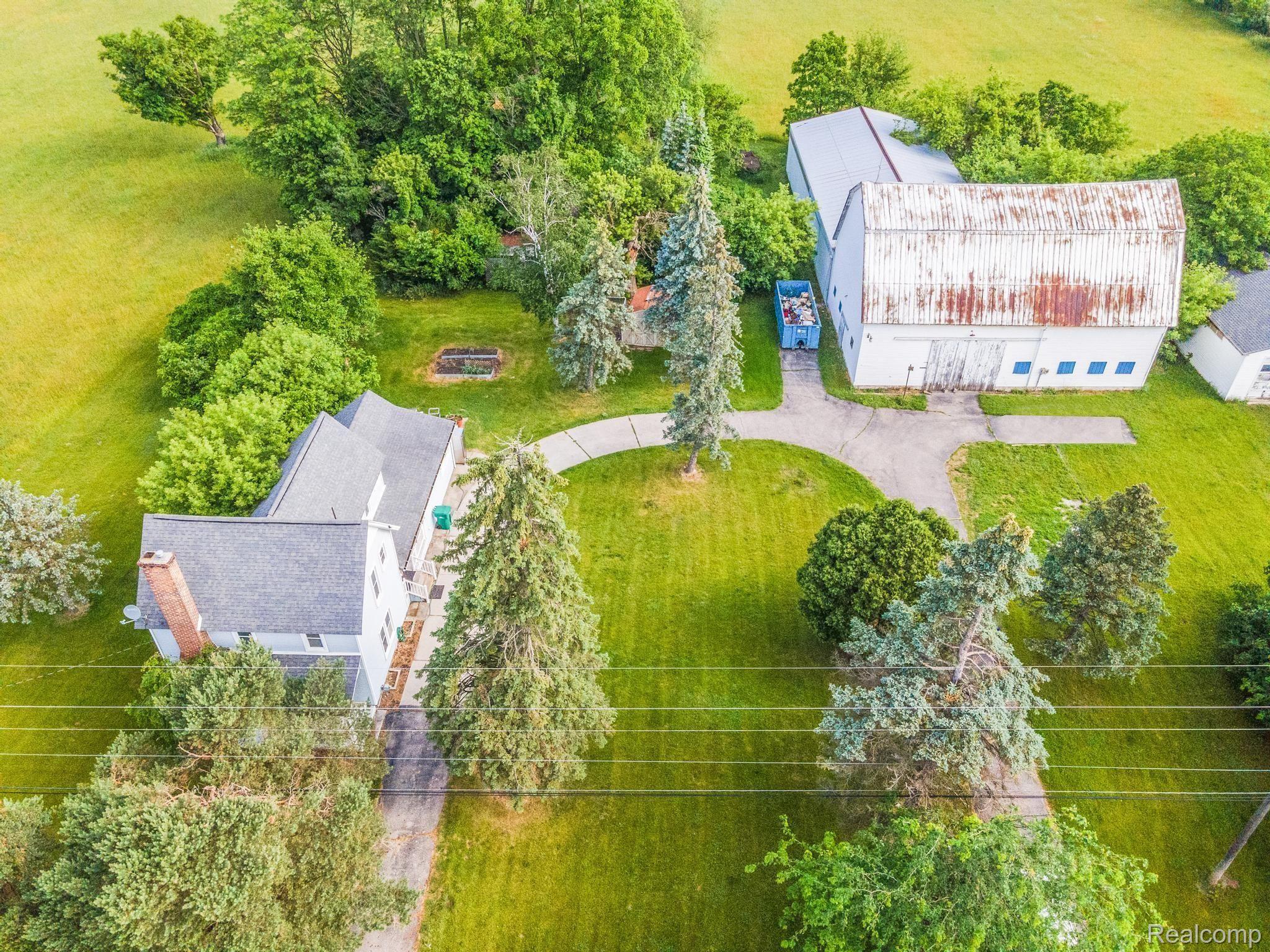47190 Bemis Road Belleville, MI 48111 - Photo 20 of 27 47190 Bemis, Belleville, MI 48111-0192.jpg