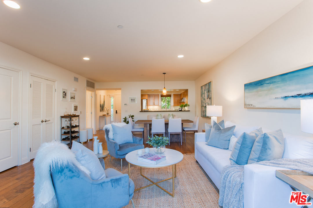 8238 West Manchester Avenue, Unit 204 Playa del Rey, CA 90293 - Photo 5 of 29