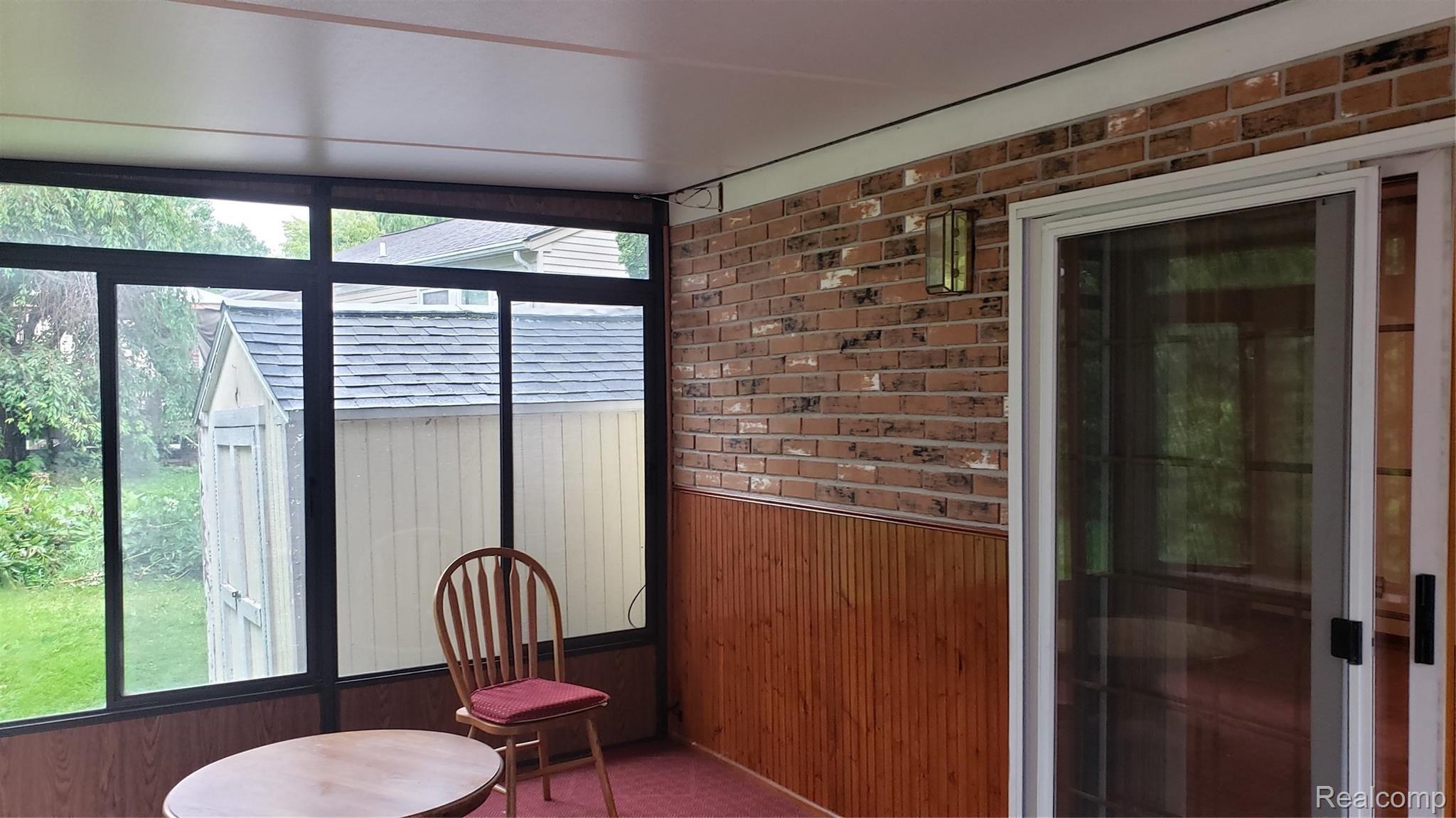 747 Bolinger Street Rochester, MI 48307 - Photo 13 of 25 FLORIDA ROOM.jpg