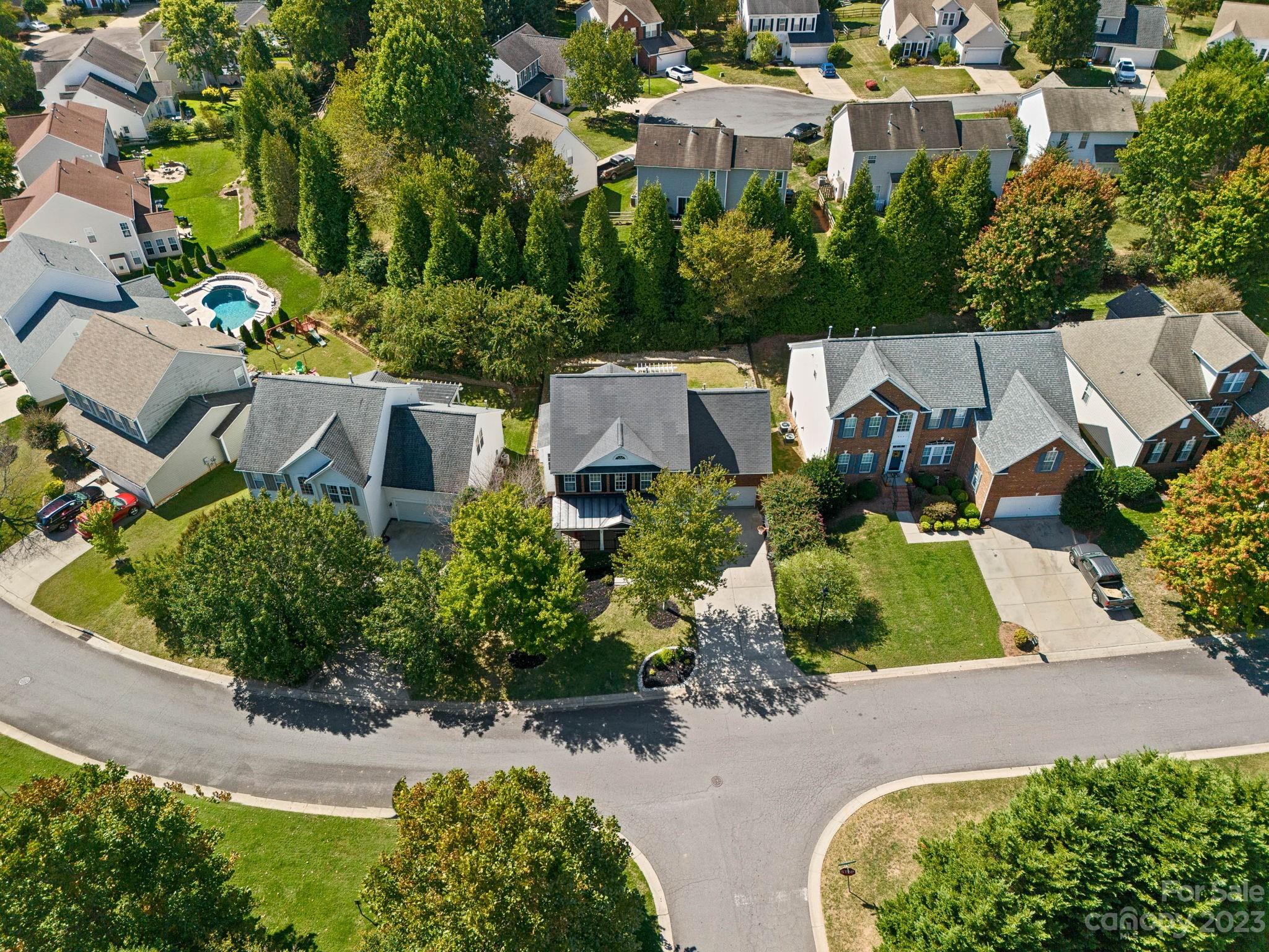 512 St George Road Fort Mill, SC 29708 - Photo 31 of 35 an aerial view of a house