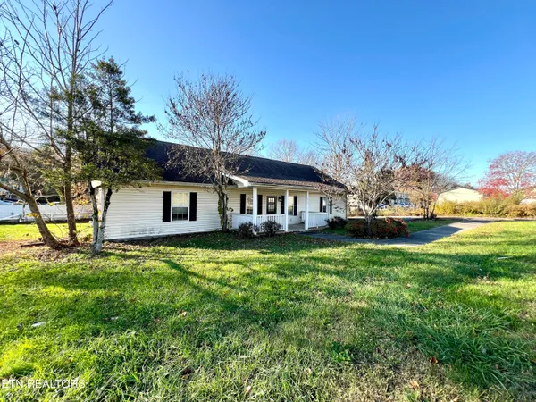 $399,900 | 1117 Oak Cluster Drive, Sevierville, TN 37862