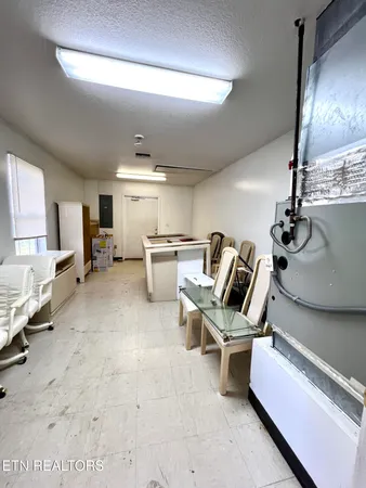 $399,900 | 1117 Oak Cluster Drive, Sevierville, TN 37862