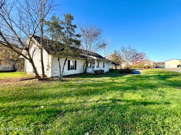 $399,900 | 1117 Oak Cluster Drive, Sevierville, TN 37862