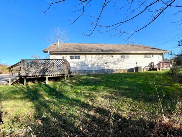 $399,900 | 1117 Oak Cluster Drive, Sevierville, TN 37862