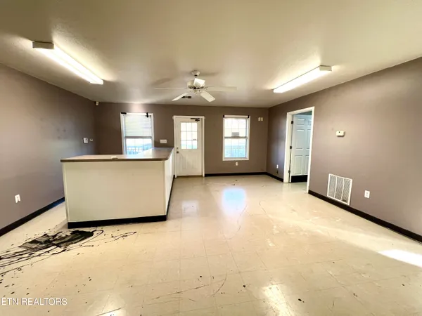 $399,900 | 1117 Oak Cluster Drive, Sevierville, TN 37862