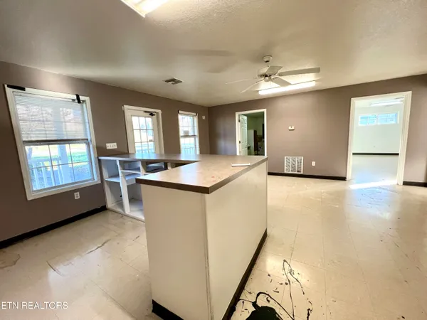 $399,900 | 1117 Oak Cluster Drive, Sevierville, TN 37862