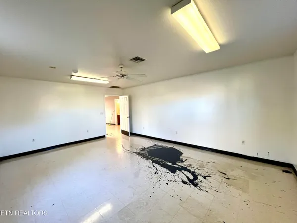 $399,900 | 1117 Oak Cluster Drive, Sevierville, TN 37862