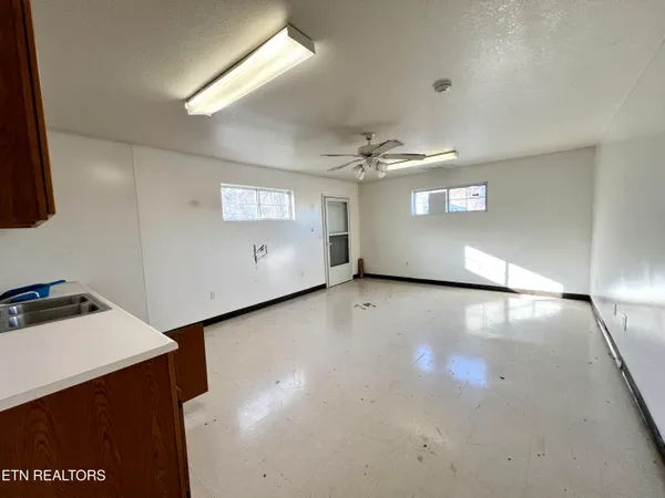 $399,900 | 1117 Oak Cluster Drive, Sevierville, TN 37862