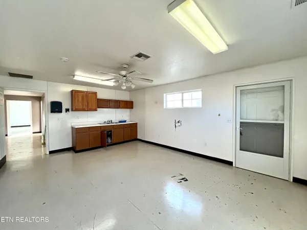 $399,900 | 1117 Oak Cluster Drive, Sevierville, TN 37862