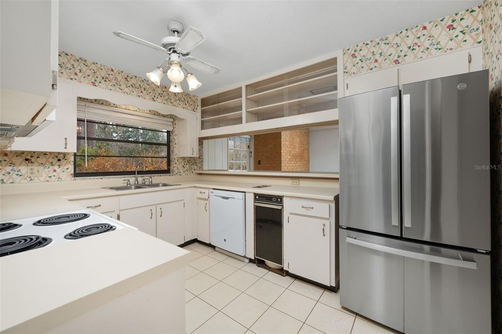 412 Northwest 46th Street Gainesville, FL 32607 - Photo 12 of 57