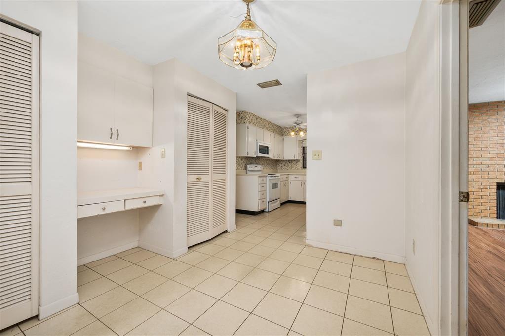 412 Northwest 46th Street Gainesville, FL 32607 - Photo 16 of 57