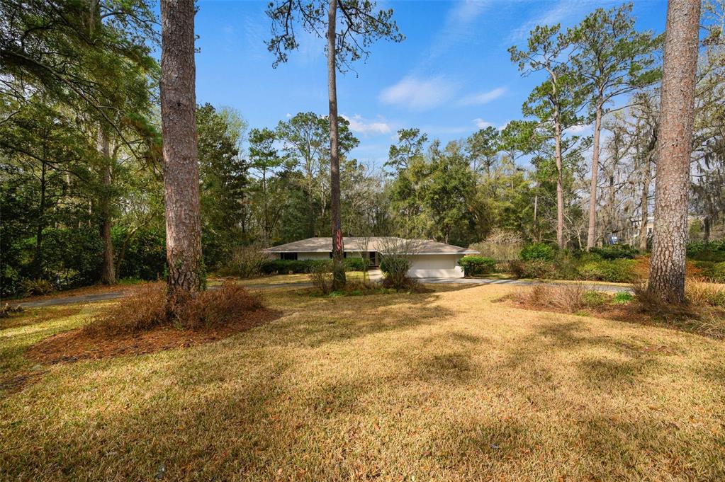 412 Northwest 46th Street Gainesville, FL 32607 - Photo 5 of 57