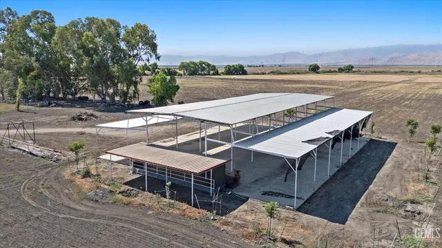 $14,500,000 | Undisclosed Address, Bakersfield, CA 93313