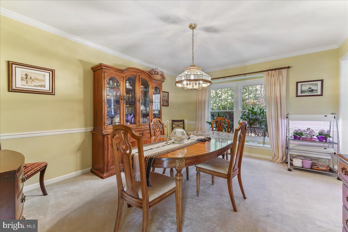 386 Styer Road Glenmoore, PA 19343 - Photo 7 of 41 Dining Room