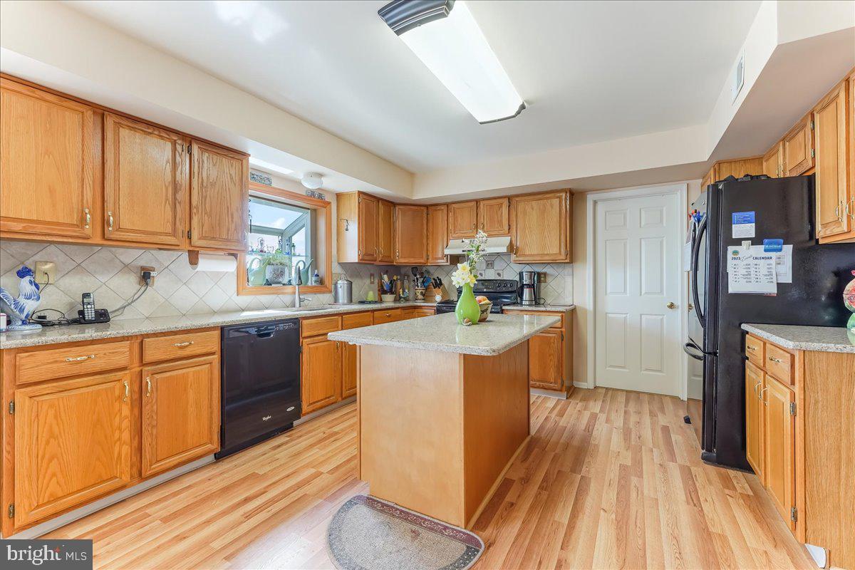 386 Styer Road Glenmoore, PA 19343 - Photo 9 of 41 Gallery Image 9