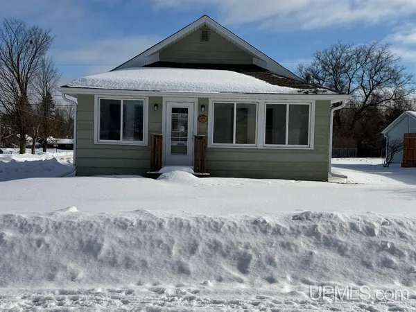 $110,000 | 501 Sterling Street, Kingsford, MI 49802