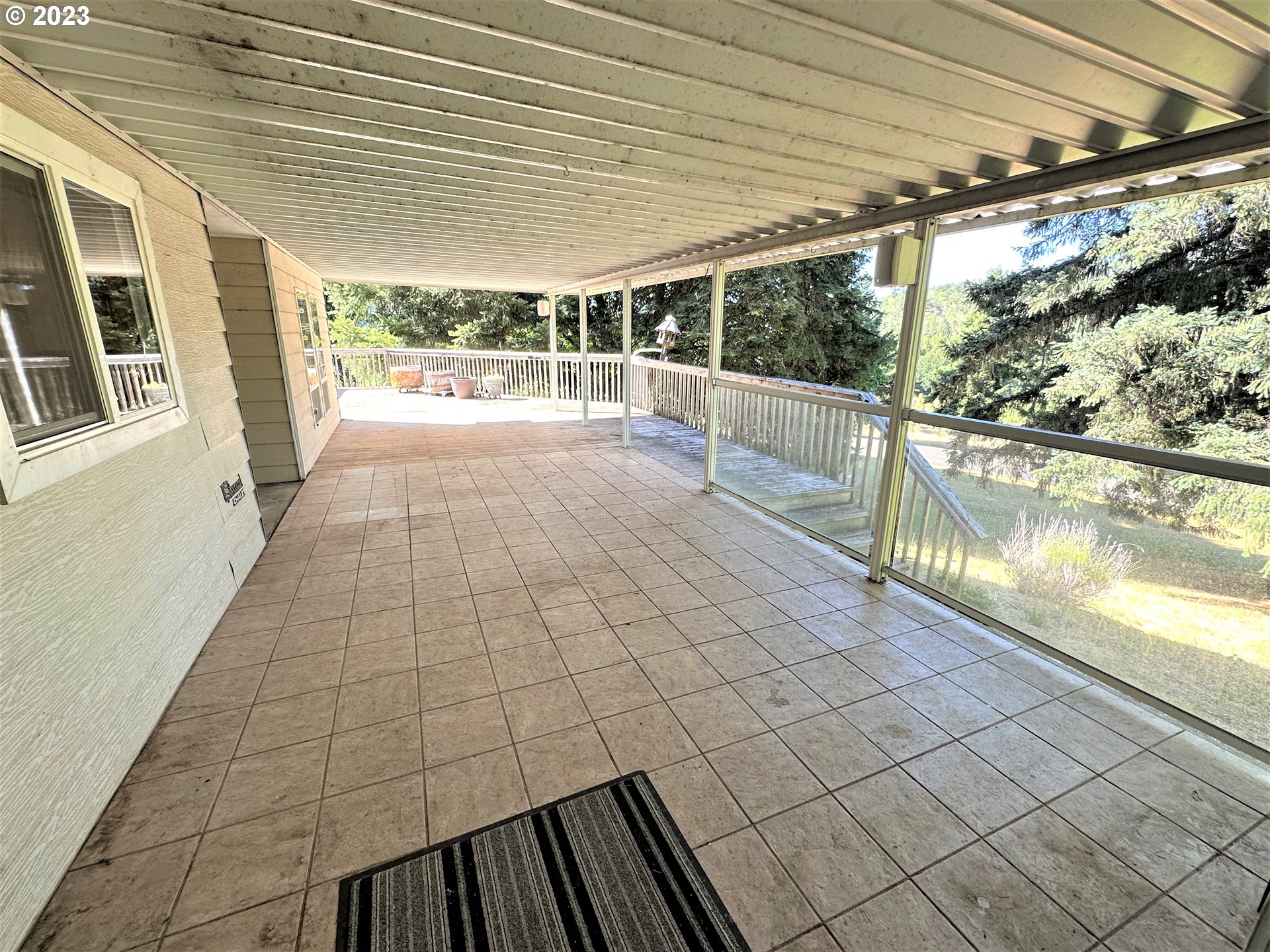 3153 Strickland Canyon Road Roseburg, OR 97471 - Photo 19 of 31 a view of a balcony