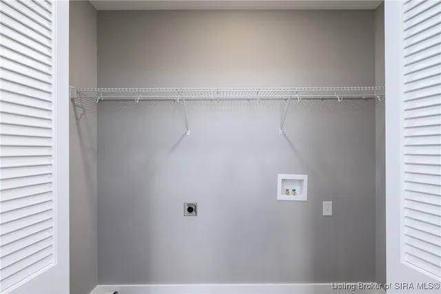 $374,900 | 3913 Paoli Pike, Floyds Knobs, IN 47119