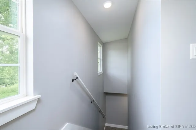 $374,900 | 3913 Paoli Pike, Floyds Knobs, IN 47119