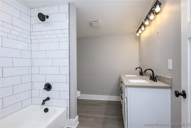 $374,900 | 3913 Paoli Pike, Floyds Knobs, IN 47119