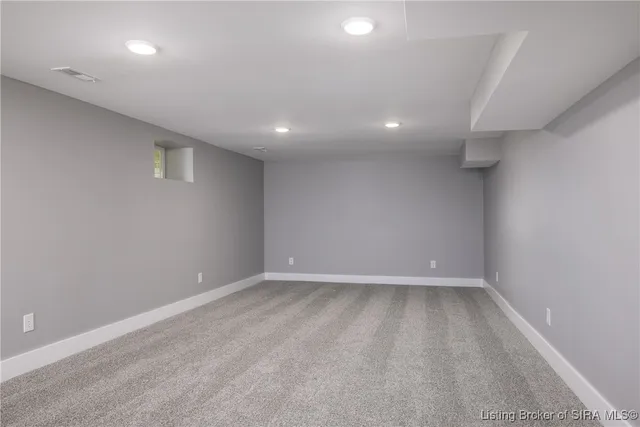 $374,900 | 3913 Paoli Pike, Floyds Knobs, IN 47119