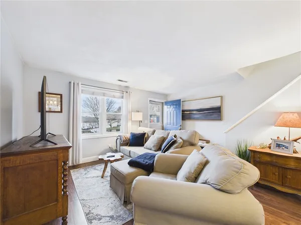 $329,999 | 3399 Post Road, Unit 6, Warwick, RI 02886