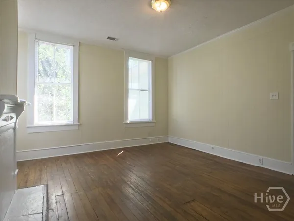 $1,975 | 407 East Park Avenue, Unit A, Savannah, GA 31401