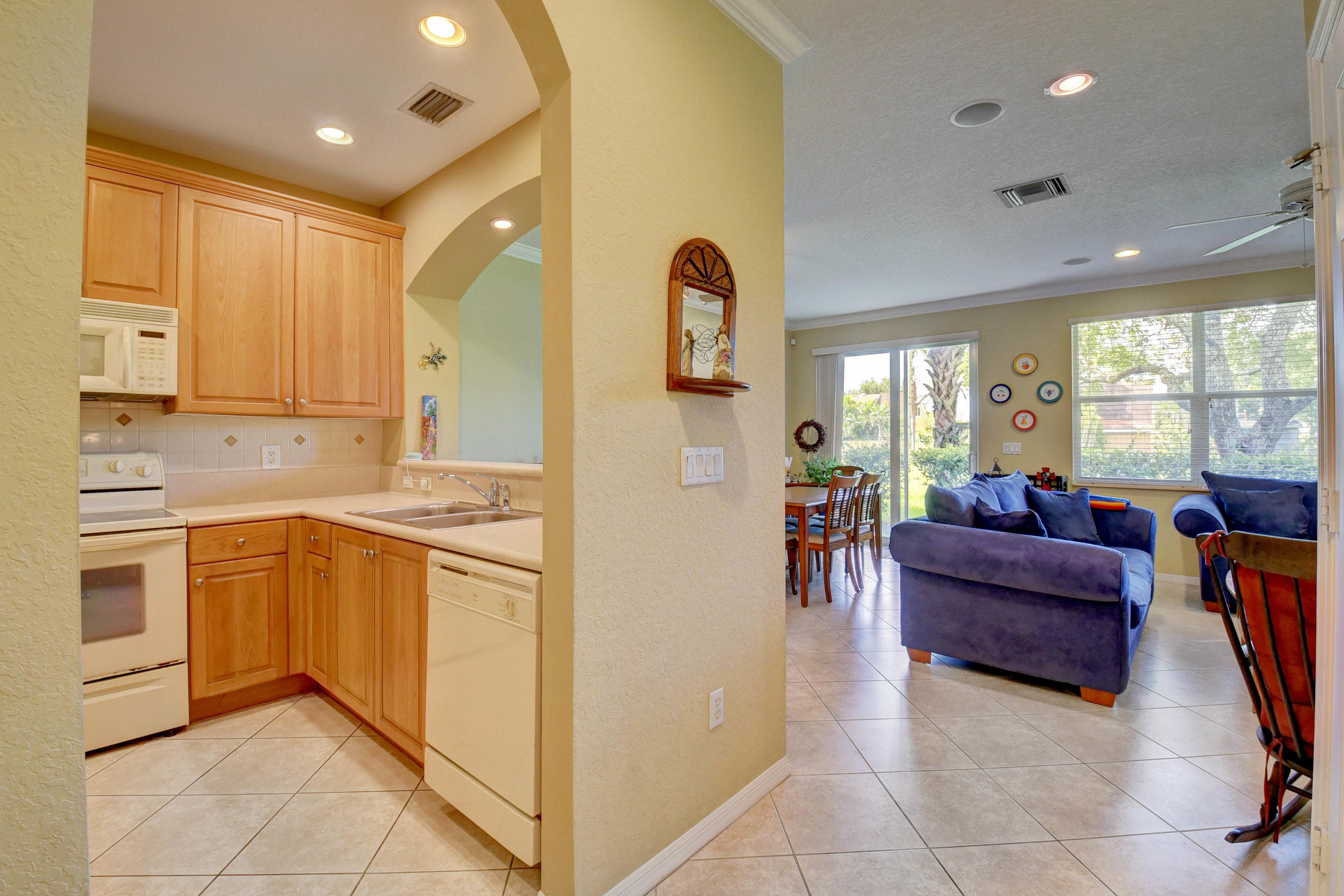 173 Coconut Key Lane Delray Beach, FL 33484 - Photo 9 of 33 06_virtuals1 (6)