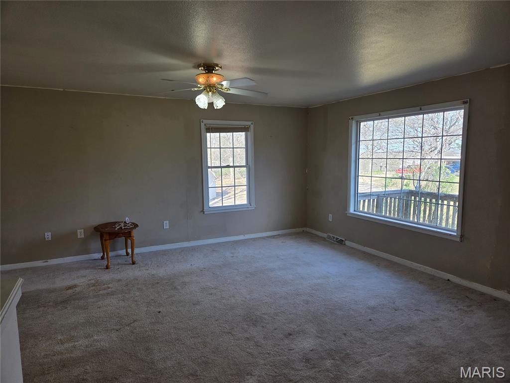 1300 Radford Road Cuba, MO 65453 - Photo 7 of 43