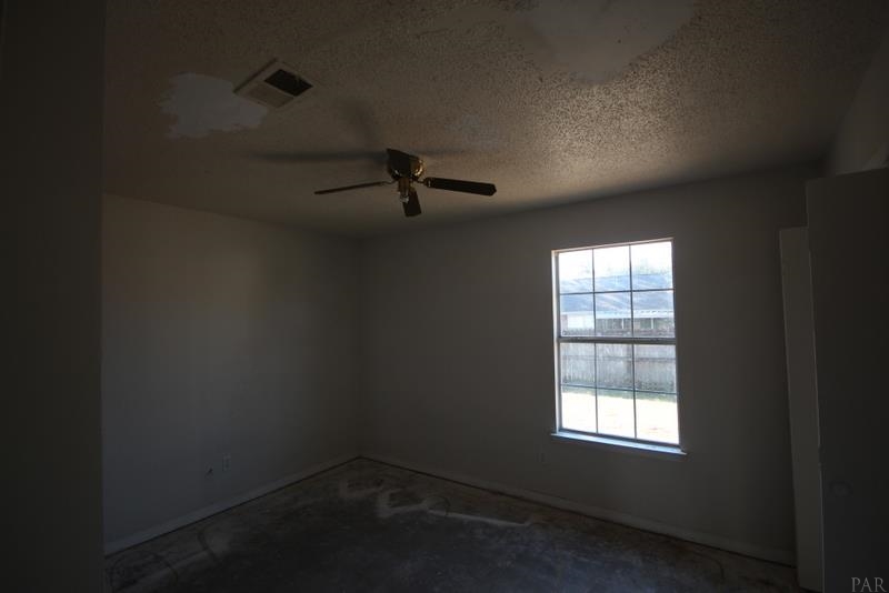 1 Holly Road Crestview, FL 32539 - Photo 7 of 9 Gallery Image 7