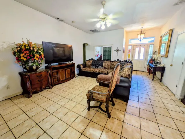 $549,000 | 2226 Typhoon Court, Turlock, CA 95380