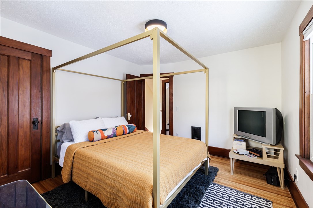 120 Brookfield Road Rochester, NY 14610 - Photo 17 of 31