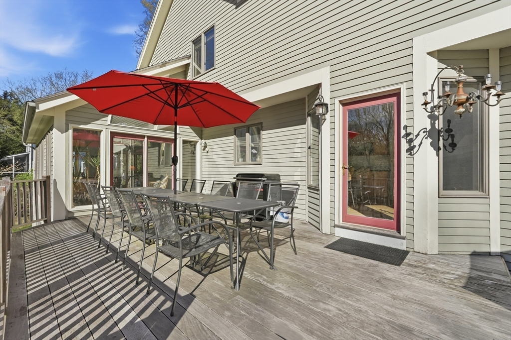 28 Trillium Way Amherst, MA 01002 - Photo 8 of 42