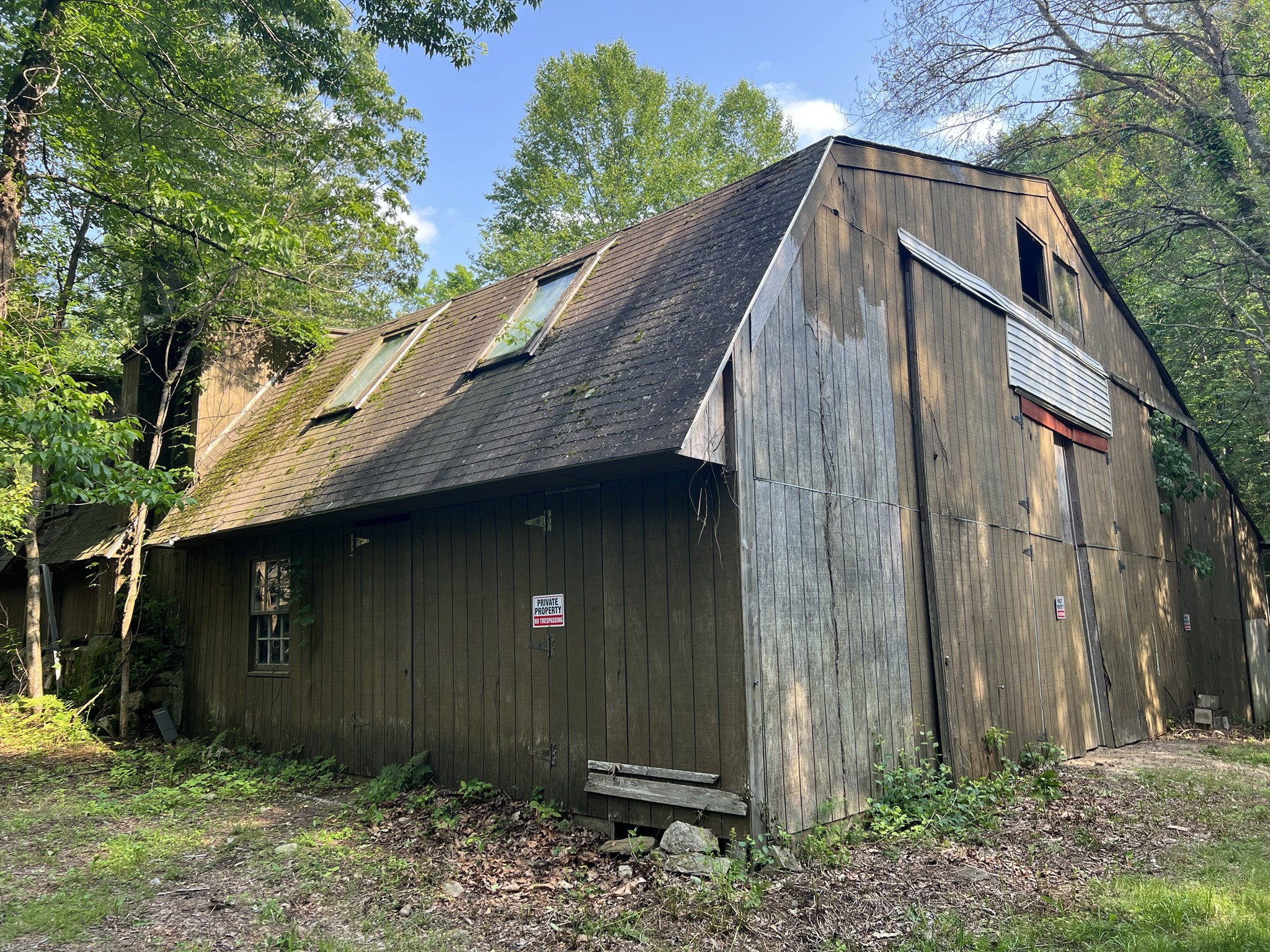 140 Bond Road Charlton, MA 01507 - Photo 5 of 36 Gallery Image 5