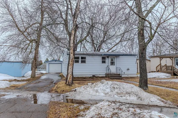 $142,000 | 23 Bell Creek, Silver Bay, MN 55614