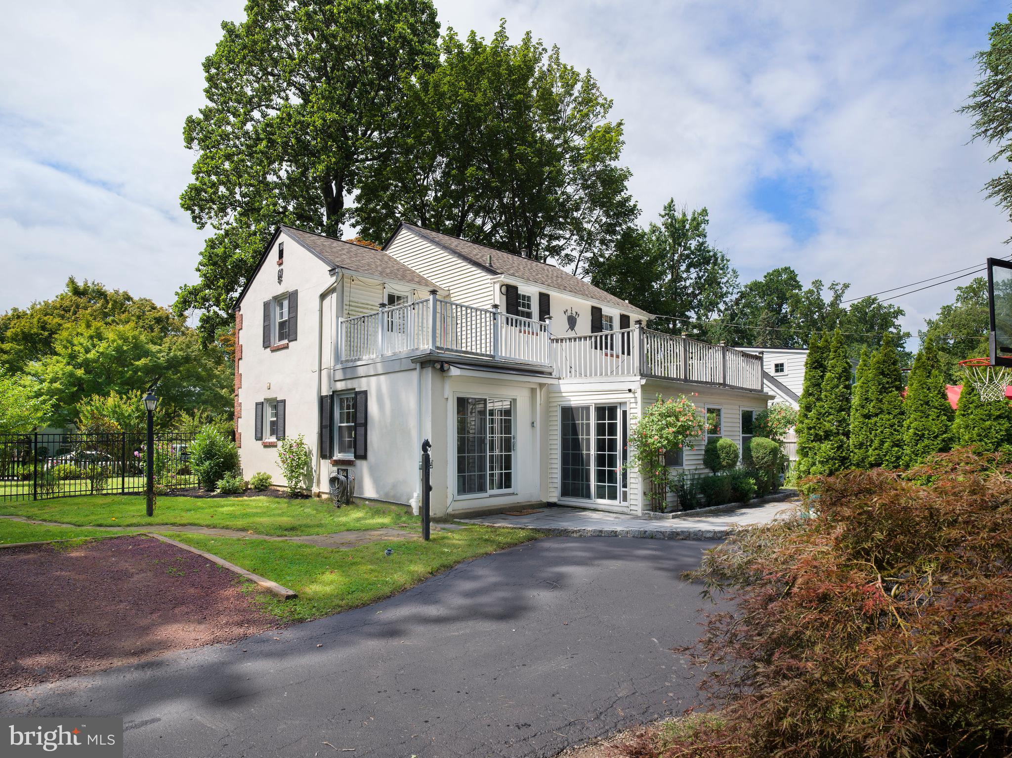 499 Woodcrest Road Wayne, PA 19087 - Photo 32 of 41