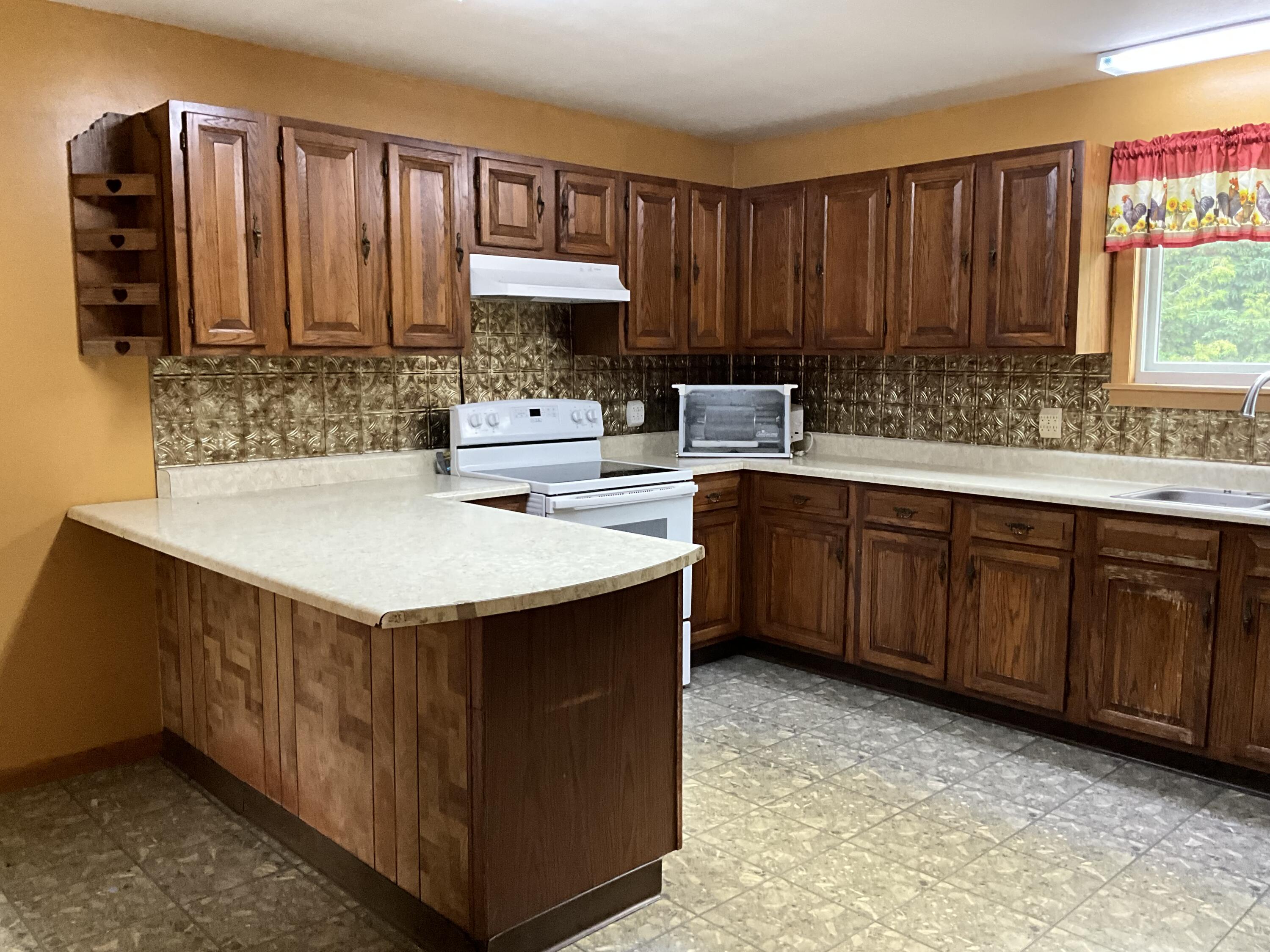 153 Tannery Road Lowell, ME 04493 - Photo 6 of 50