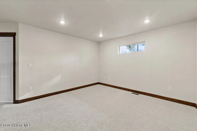 $619,900 | 2902 North Neptune Street, Post Falls, ID 83854