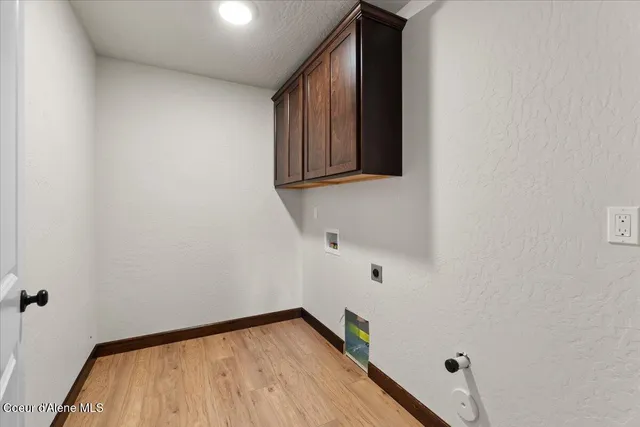 $619,900 | 2902 North Neptune Street, Post Falls, ID 83854