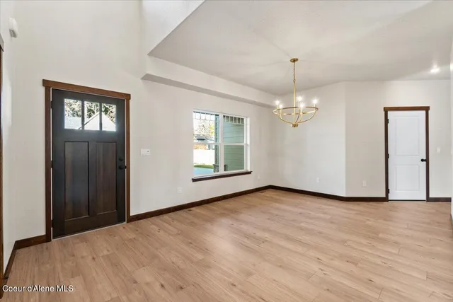 $619,900 | 2902 North Neptune Street, Post Falls, ID 83854