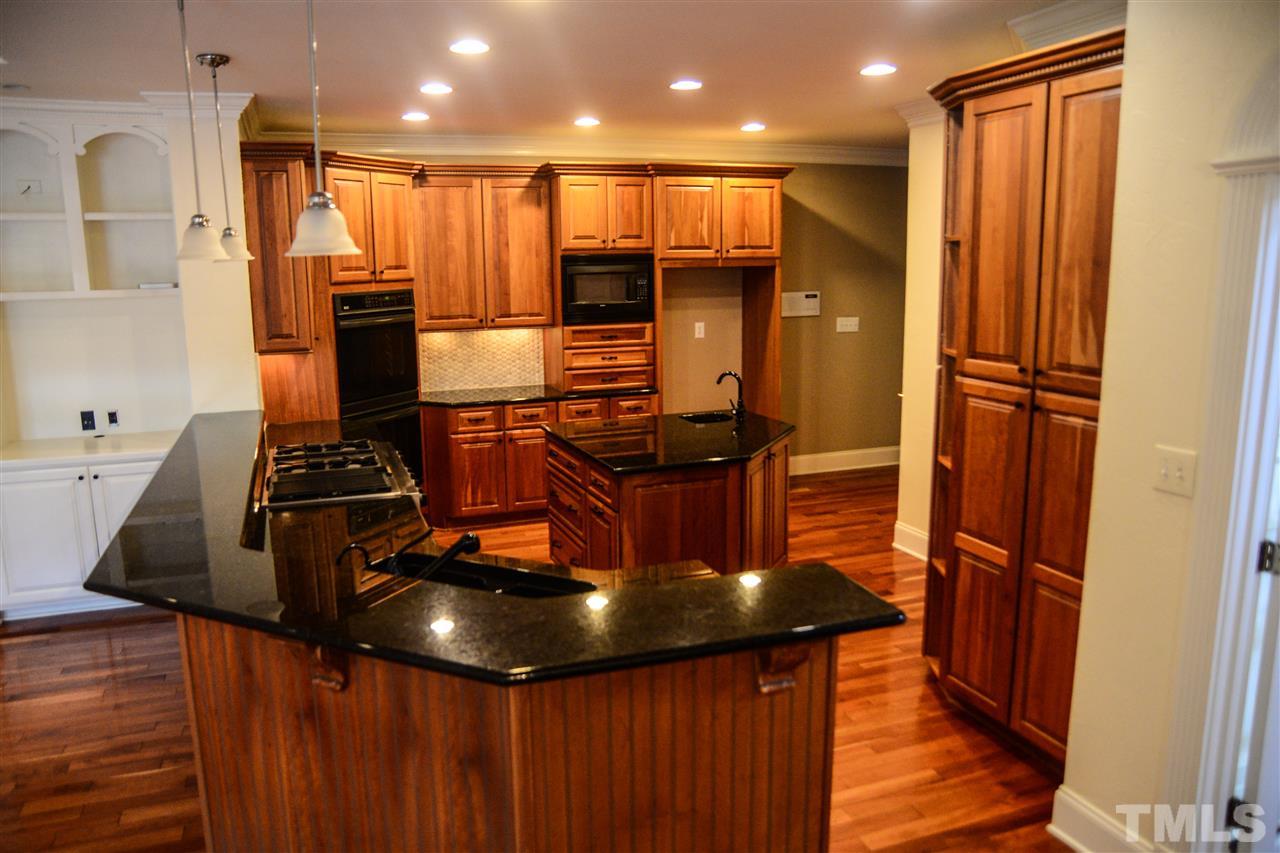 1836 Torrington Street Raleigh, NC 27615 - Photo 7 of 21