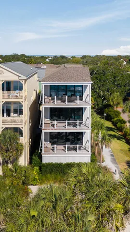 $7,495,000 | 64 Grand Pavilion Boulevard, Isle of Palms, SC 29451