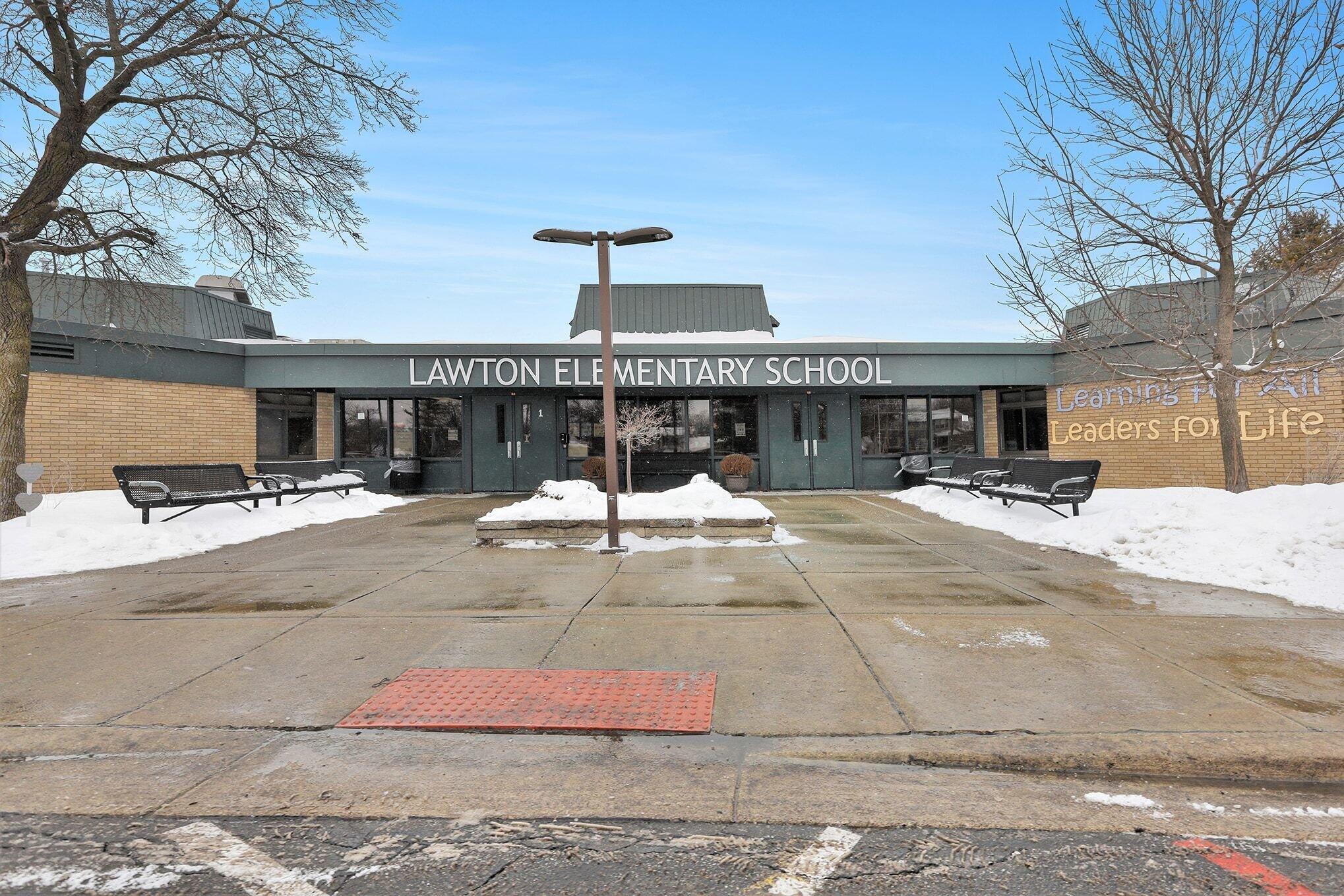 2134 Ascot Road Ann Arbor, MI 48103 - Photo 43 of 49 043_file_7757