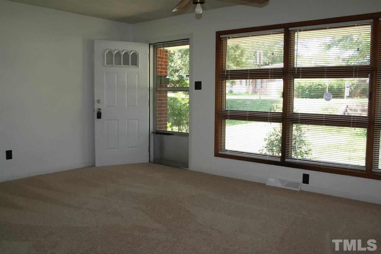 206 Bunn Road Louisburg, NC 27549 - Photo 4 of 25 Gallery Image 4