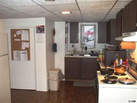 440 South Sutton Road Jackson, MI 49203 - Photo 4 of 12 1016865-3.JPG