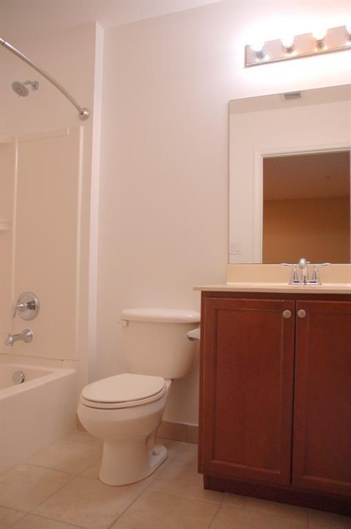 208 Southwest 7th Court Pompano Beach, FL 33060 - Photo 18 of 32 208-18