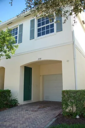 $2,800 | 208 Southwest 7th Court, Pompano Beach, FL 33060