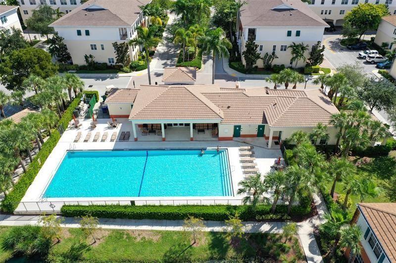 208 Southwest 7th Court Pompano Beach, FL 33060 - Photo 22 of 32 208-22