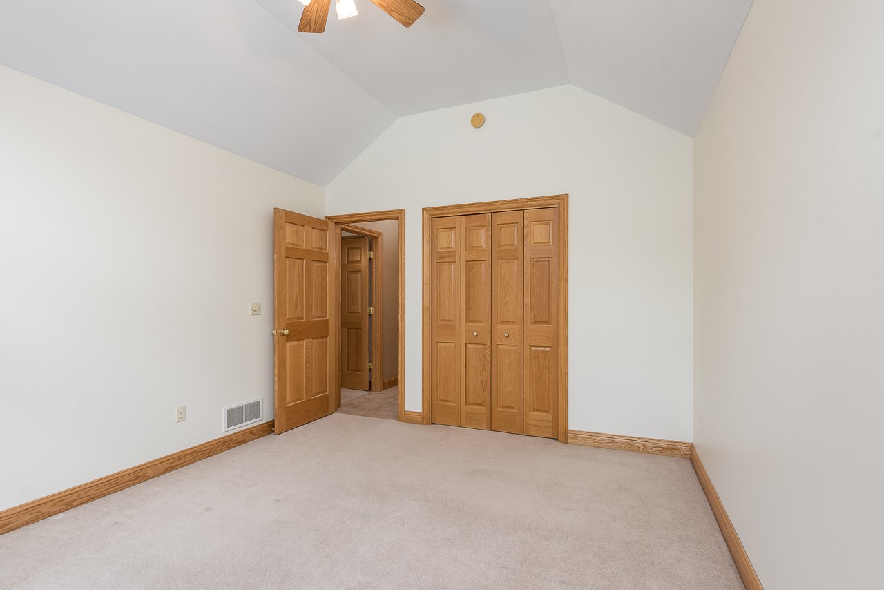 3116 North Gleaner Road Freeland, MI 48623 - Photo 14 of 32