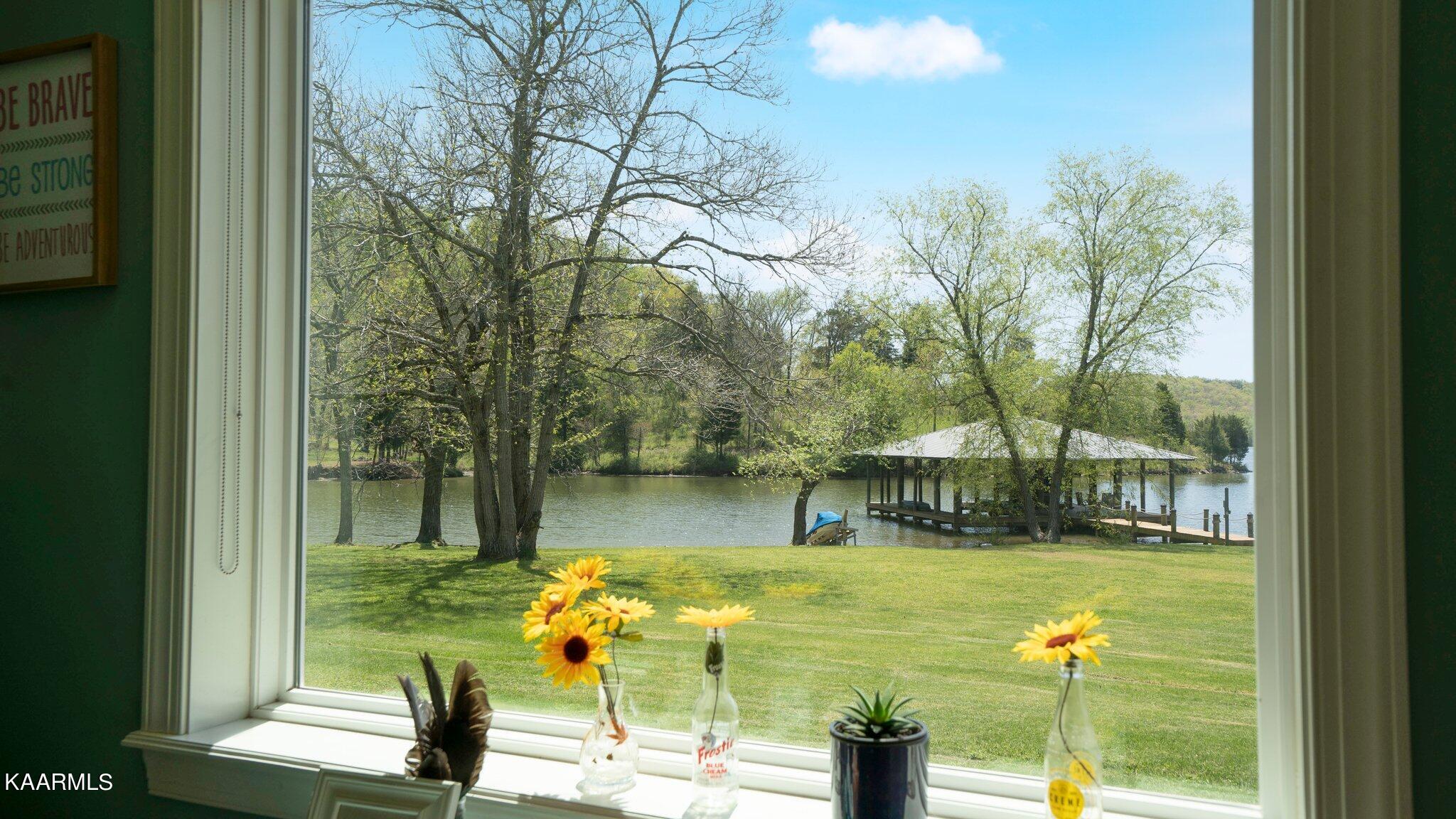 341 Green Acres Road Kingston, TN 37763 - Photo 12 of 57 View from every room